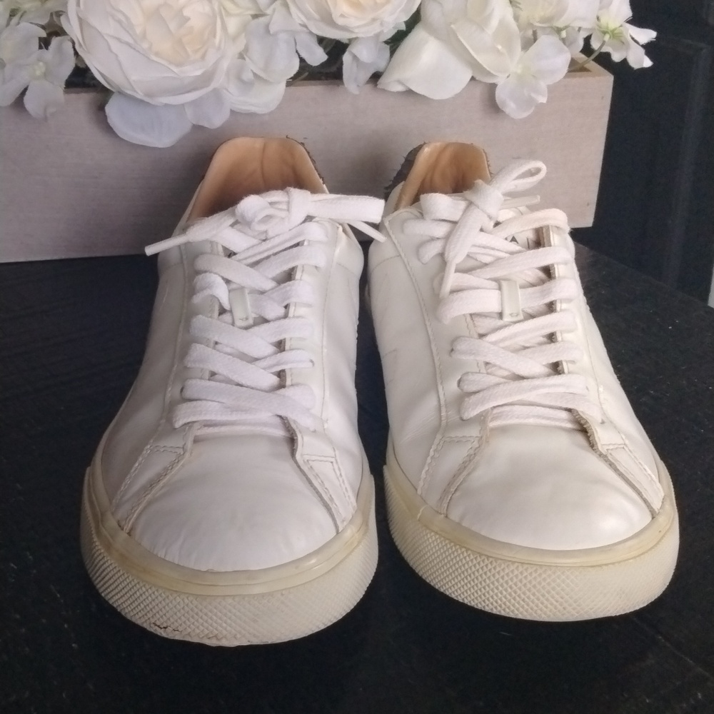 VEJA SNEAKERS WOMEN'S